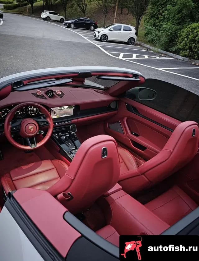 Porsche 911 911 (992) 2024 года - похожие автомобили