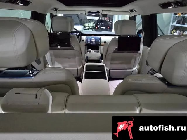 Land Rover Range Rover Range Rover 5th Generation 2025 года - похожие автомобили