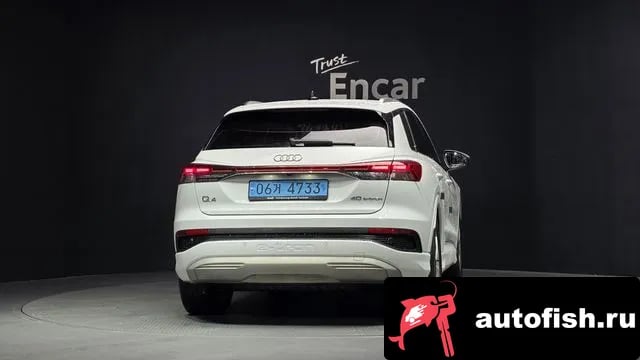 Audi Q4 e-tron Q4 e-Tron (F4) 2022 года - вид 4
