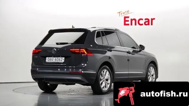 Volkswagen Tiguan Tiguan second Generation 2018 года - вид 2