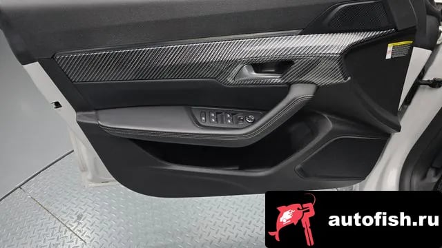 Peugeot 508 508SW Second generation 2020 года - похожие автомобили