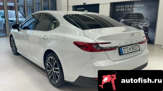 Toyota Camry Camry (XV80) 2025 года - вид 2