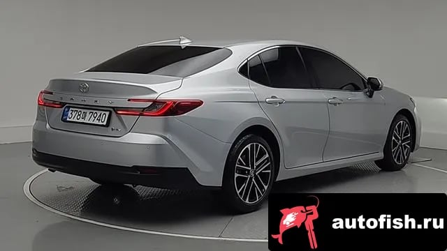 Toyota Camry Camry (XV80) 2026 года - вид 2