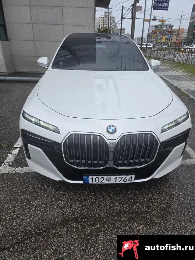 BMW 7-Series 7 Series (G70) 2023 года - вид 3