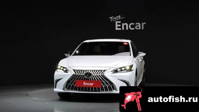 Lexus ES ES300h 7th generation 2026 года - вид 3