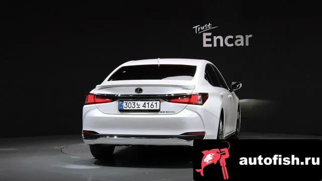 Lexus ES ES300h 7th generation 2026 года - вид 4