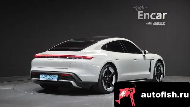 Porsche Taycan Taikan 2024 года - вид 2