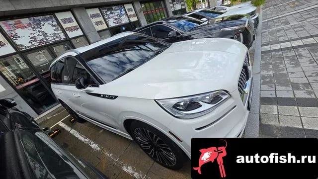 Lincoln Aviator Aviator 2nd generation 2023 года - похожие автомобили