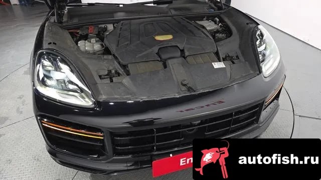 Porsche Cayenne Cayenne (PO536) 2018 года - вид 6