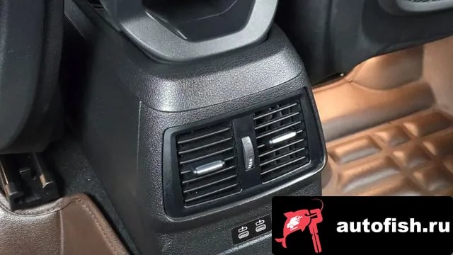 BMW 2-Series 2 Series Active Tourer (F45) 2020 года - похожие автомобили