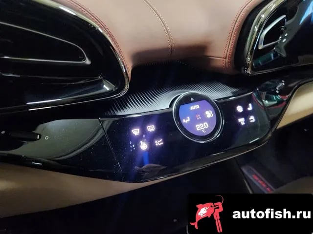 Ferrari Purosangue Furosange 2025 года - похожие автомобили