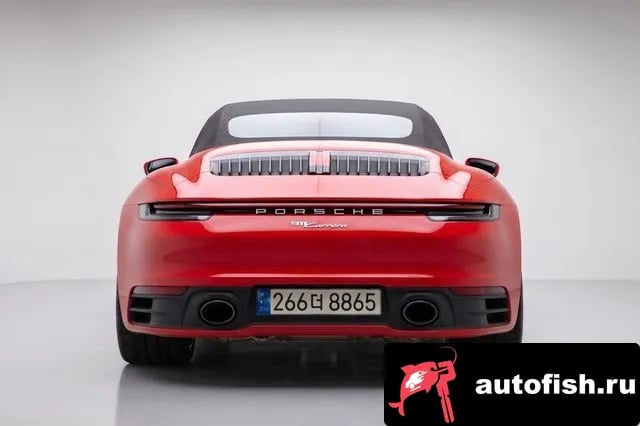 Porsche 911 911 (992) 2022 года - вид 6