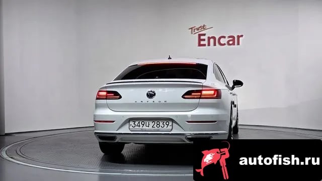 Volkswagen Arteon Atheon 2020 года - вид 4