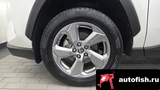 Toyota RAV4 RAV4 5th Generation 2021 года - вид 5
