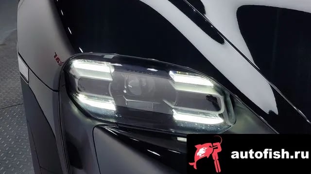 Porsche Taycan Taikan 2022 года - похожие автомобили