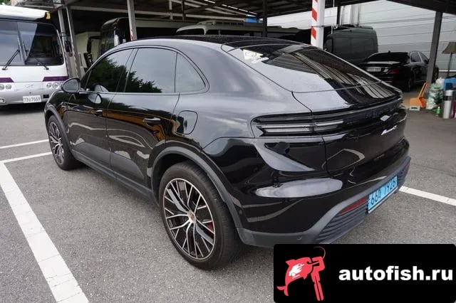 Porsche Macan Makan EV 2025 года - вид 2