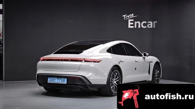 Porsche Taycan Taikan 2023 года - автомобиль из Южной Кореи