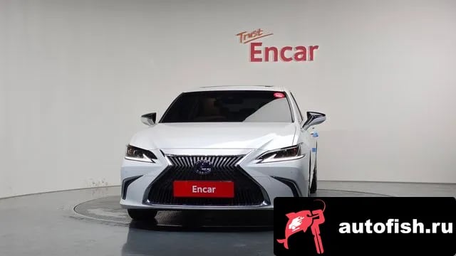 Lexus ES ES300h 7th generation 2020 года - вид 3