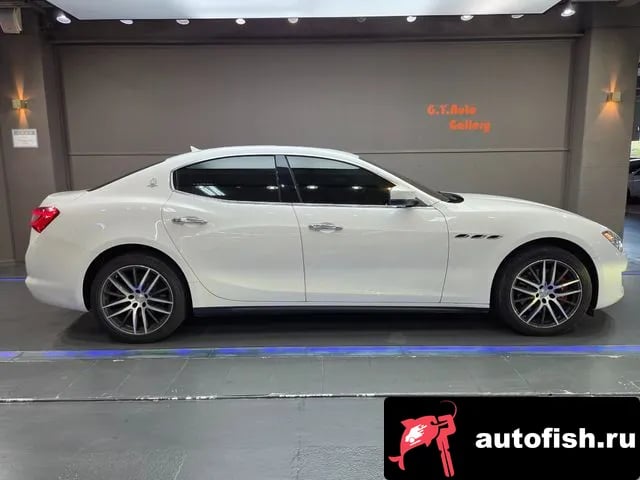 Maserati Ghibli Gibley 2019 года - вид 6
