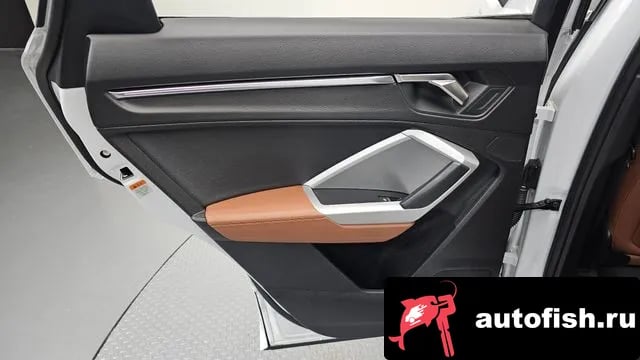 Audi Q3 Q3 (F3) 2024 года - похожие автомобили