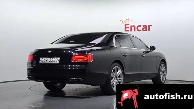 Bentley Flying Spur Flying Spur 2nd Generation 2018 года - вид 2