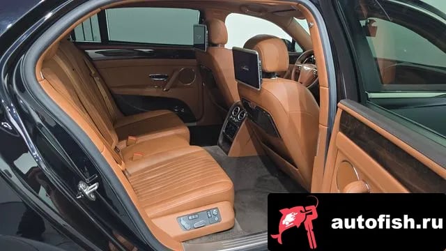Bentley Flying Spur Flying Spur 2nd Generation 2018 года - похожие автомобили