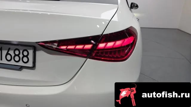 Mercedes-Benz C-Class C-Class W206 2025 года - похожие автомобили
