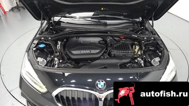 BMW 1-Series 1 Series (F40) 2020 года - вид 5