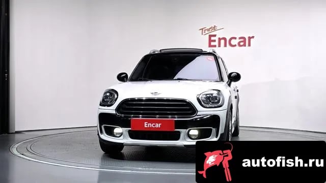 Mini Countryman Cooper D Country Man 2018 года - вид 3