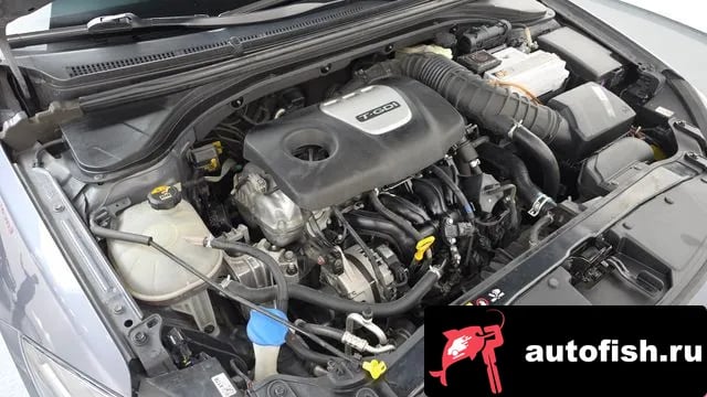 Hyundai AVANTE Avante AD 2018 года - вид 6