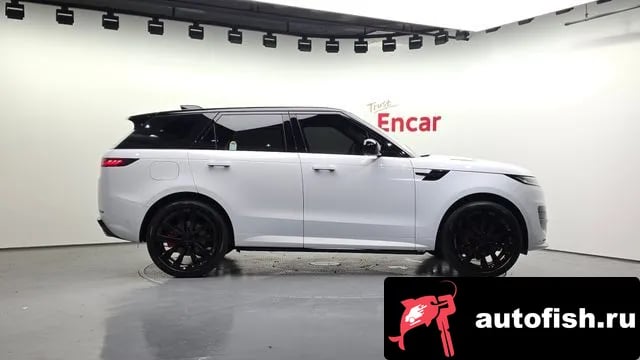 Land Rover Range Rover Sport Range Rover Sport 3rd Generation 2026 года - вид 5