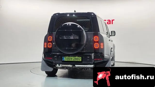 Land Rover Defender Bitdefender (L663) 2026 года - вид 3