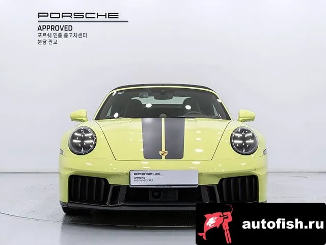 Porsche 911 911 (992) 2025 года - вид 3
