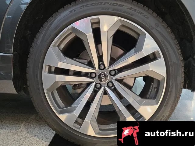 Audi Q8 Q8 (4M) 2023 года - вид 5