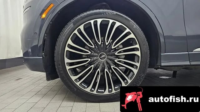 Lincoln Aviator Aviator 2nd generation 2022 года - вид 5