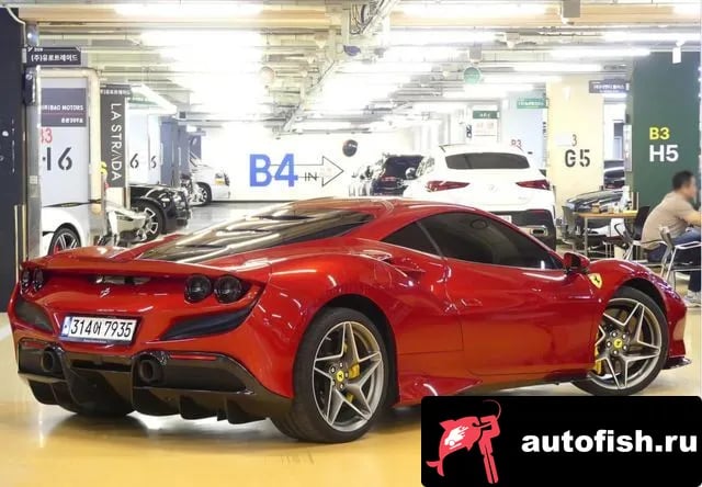 Ferrari F8 F8 Tributo 2021 года - похожие автомобили