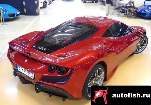 Ferrari F8 F8 Tributo 2021 года - вид 4