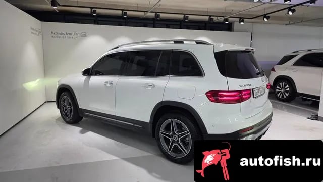 Mercedes-Benz GLB-Class GLB-Class X247 2026 года - вид 3