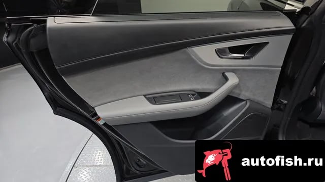 Audi Q8 Q8 (4M) 2023 года - похожие автомобили