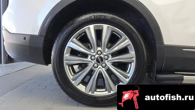 Lincoln MKX MKX 2nd Generation 2018 года - вид 5