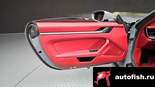 Porsche 911 911 (992) 2024 года - похожие автомобили