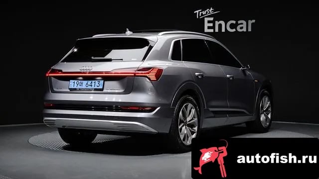 Audi e-tron e-Tron 2022 года - вид 1