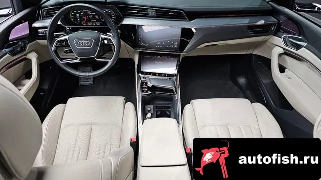 Audi e-tron e-Tron 2022 года - вид 6