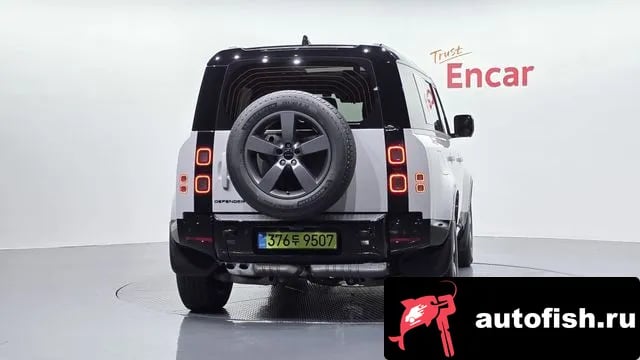 Land Rover Defender Bitdefender (L663) 2026 года - вид 4