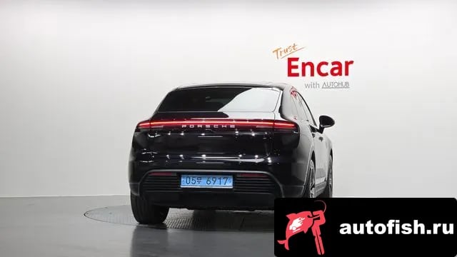 Porsche Macan Makan EV 2025 года - вид 4