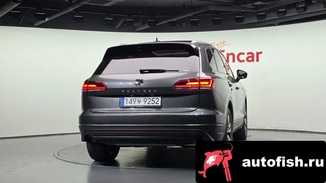Volkswagen Touareg Tuareg 3rd generation 2020 года - вид 4