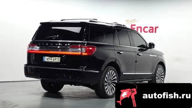 Lincoln Navigator Navigator 4th generation 2021 года - вид 2