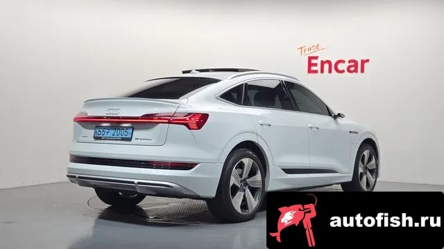 Audi e-tron e-Tron 2021 года - вид 2