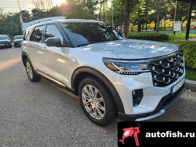 Ford Explorer Explorer 6th Generation 2025 года - вид 3