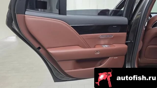 Genesis G90 G90 (RS4) 2024 года - похожие автомобили